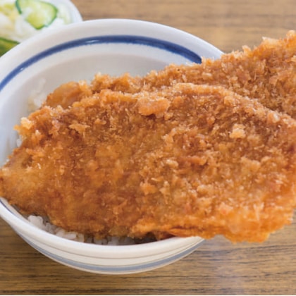 わらじかつ丼